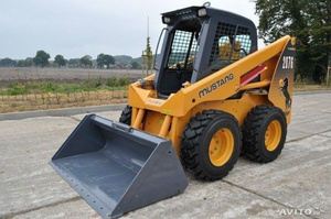 Skid Steer Loader